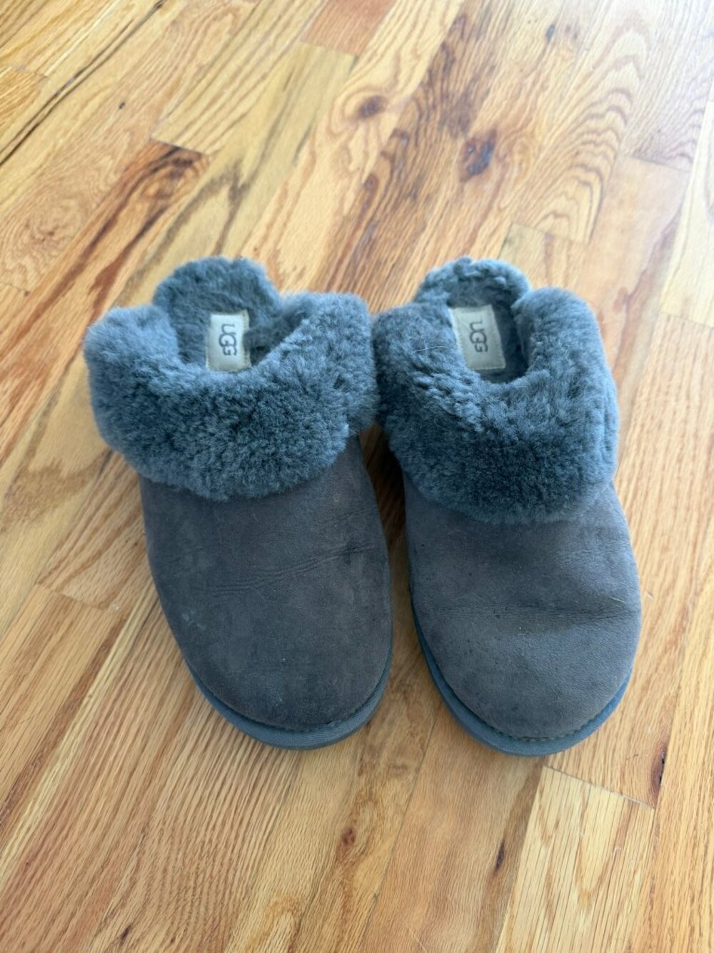 UGG Slipers womens gray thick sole size 9